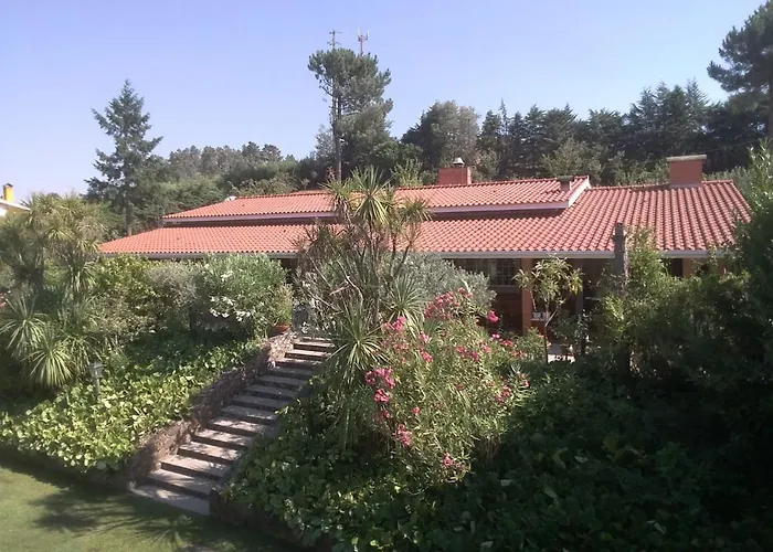 Quintinha Dos Cedros Дом отдыха *