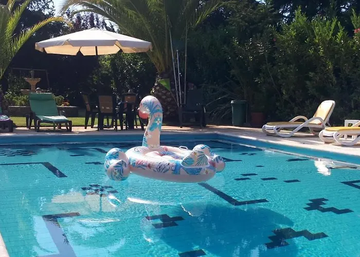 Quintinha Dos Cedros * Alfândega da Fé