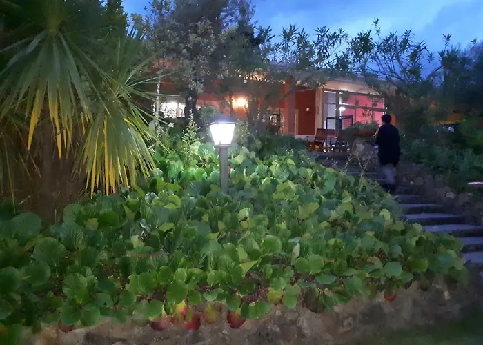 Quintinha Dos Cedros * Alfândega da Fé